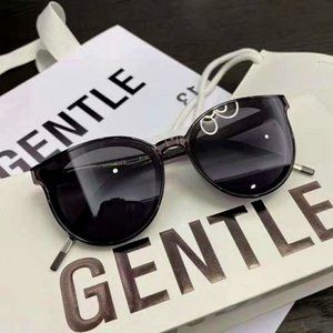Gentle Monster Ma Mars Square-Frame Sunglasses